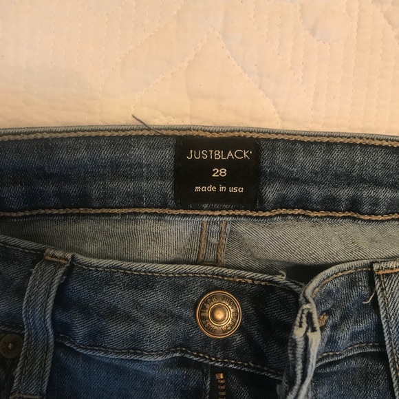 Just Black Shark Bite Jeans - Picture 3 of 7